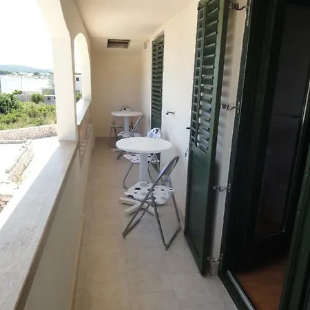 Ana Apartmán