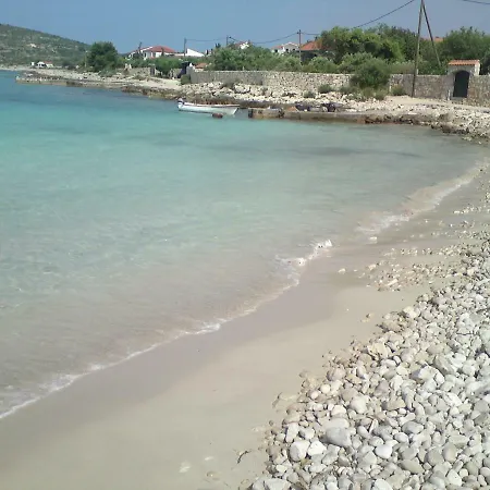 Apartment Ana Mali Drvenik